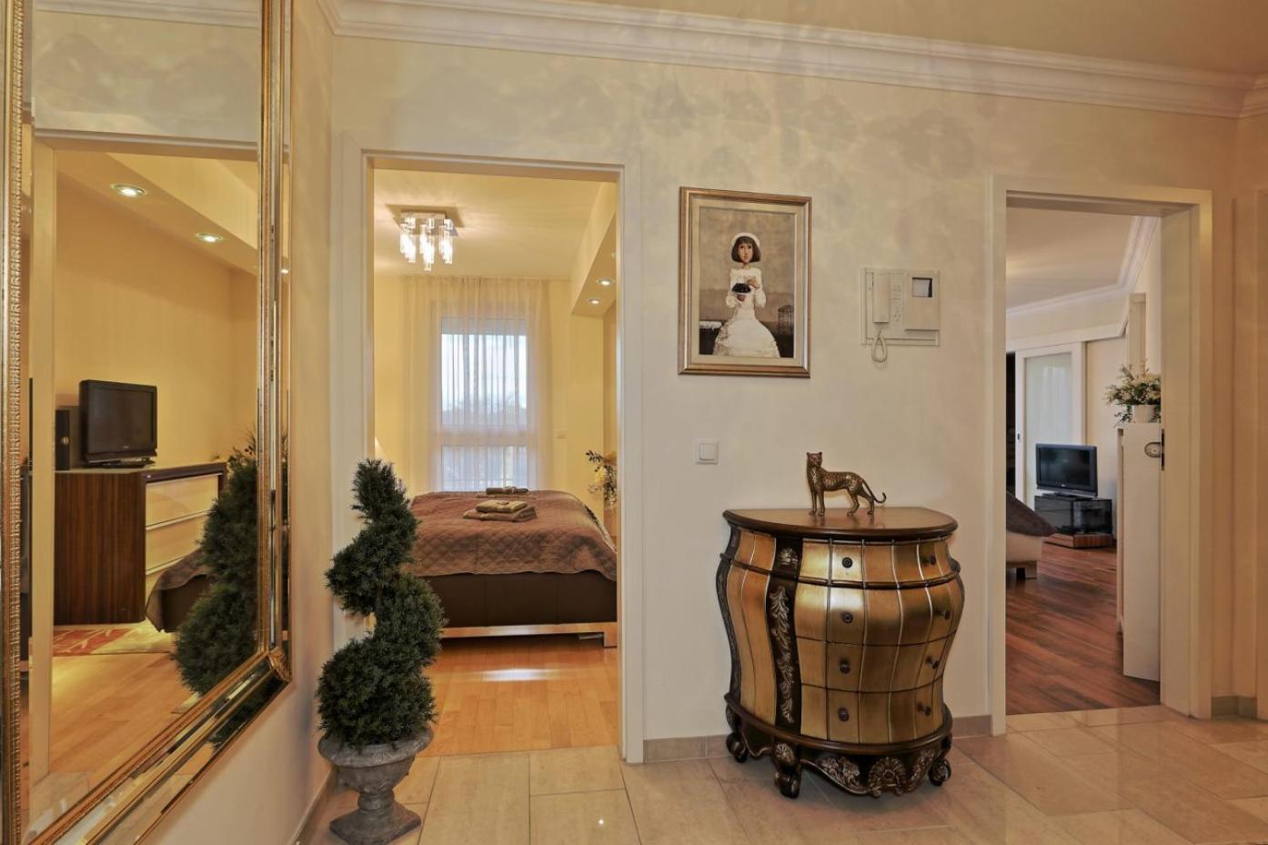 Appartamento Penthouse Muelheim- Ruhr - Zentral - Edel - Luxus Pur Mülheim an der Ruhr Esterno foto