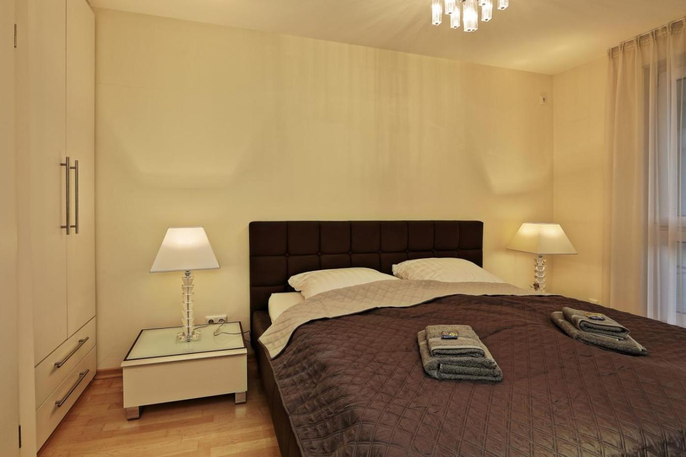 Appartamento Penthouse Muelheim- Ruhr - Zentral - Edel - Luxus Pur Mülheim an der Ruhr Esterno foto